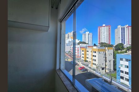 Apartamento para alugar com 70m², 2 quartos e sem vaga