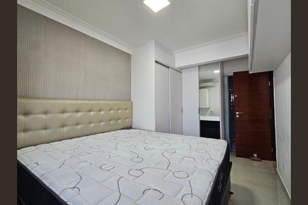 Apartamento para alugar com 70m², 2 quartos e sem vaga