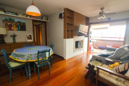 Apartamento para alugar com 2 quartos, 94m² em Menino Deus, Porto Alegre