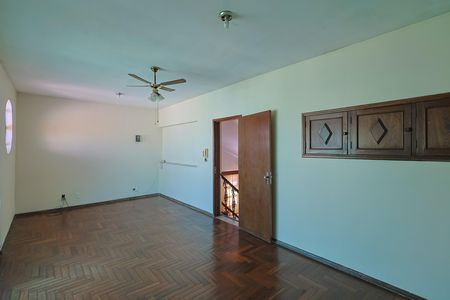 Casa à venda com 4 quartos, 340m² em União, Belo Horizonte