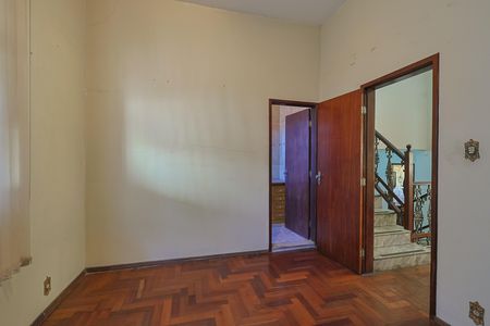 Casa à venda com 4 quartos, 340m² em União, Belo Horizonte