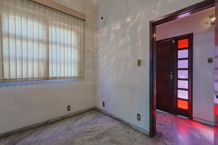 Casa à venda com 4 quartos, 340m² em União, Belo Horizonte