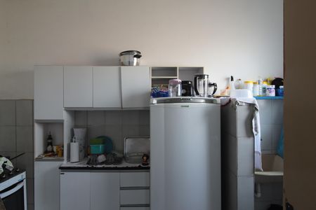 Cozinha e Área de Serviço de apartamento à venda com 2 quartos, 62m² em Copacabana, Belo Horizonte