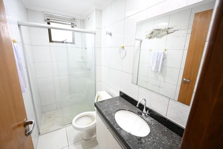 Apartamento à venda com 78m², 2 quartos e 1 vaga