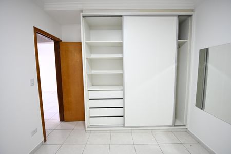 Apartamento à venda com 78m², 2 quartos e 1 vaga