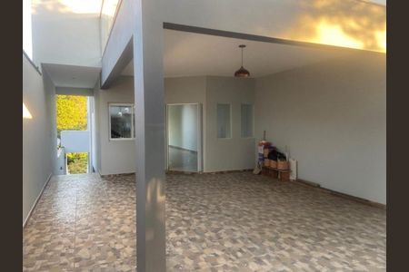Área Externa de casa à venda com 5 quartos, 222m² em Jardim Marambaia II, Jundiaí