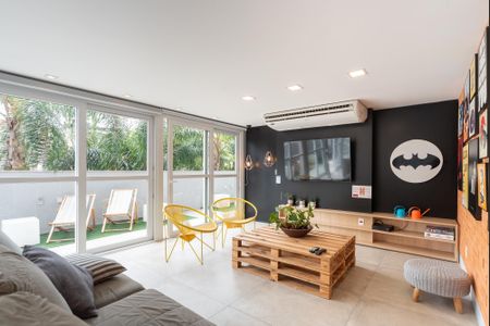 Apartamento à venda com 30m², 1 quarto e 1 vaga Apartamento à venda com 30m², 1 quarto e 1 vagaÁrea externa