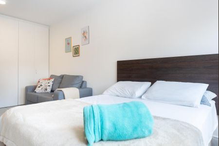 Apartamento à venda com 30m², 1 quarto e 1 vaga Apartamento à venda com 30m², 1 quarto e 1 vagaSala/Quarto
