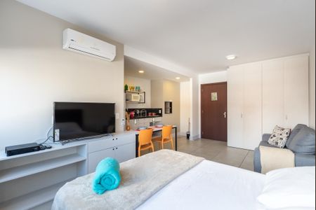 Apartamento à venda com 1 quarto, 30m² em Floresta, Porto Alegre
