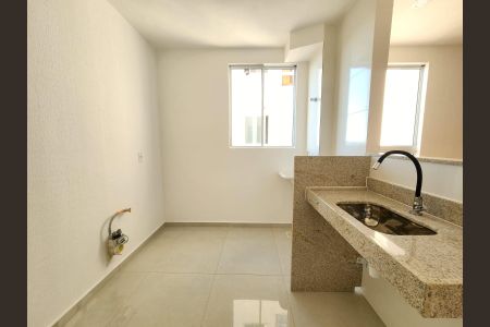Apartamento para alugar com 2 quartos, 46m² em Alvorada, Contagem