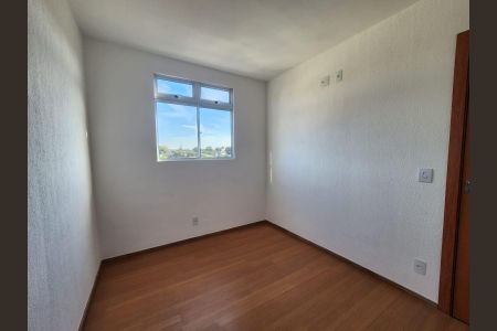 Apartamento para alugar com 2 quartos, 46m² em Alvorada, Contagem