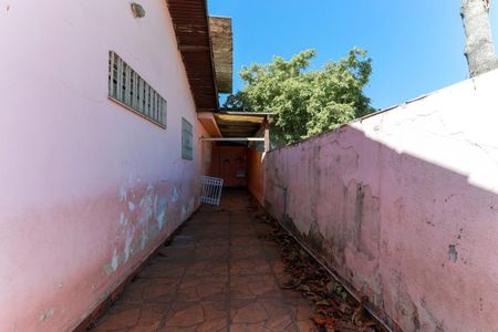 Corredor externo de casa para alugar com 3 quartos, 184m² em Mandaqui, São Paulo