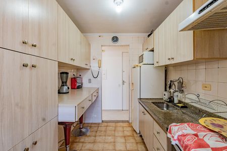 Cozinha de apartamento à venda com 2 quartos, 48m² em Jardim Vergueiro, São Paulo