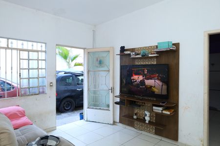Sala de casa à venda com 2 quartos, 25m² em Jardim Santa Maria, São Paulo