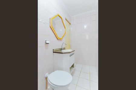 Banheiro de apartamento para alugar com 3 quartos, 65m² em Vila Leonor, Guarulhos