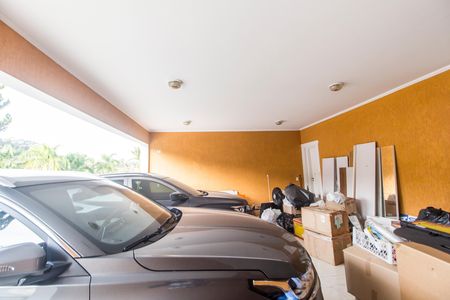 Garagem de casa de condomínio para alugar com 3 quartos, 2000m² em Residencial Tambore, Barueri