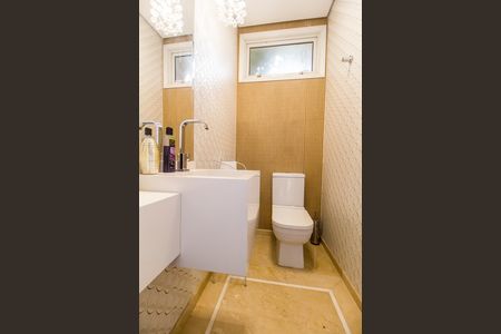 Casa de condomínio para alugar com 2000m², 3 quartos e 10 vagas Casa de condomínio para alugar com 2000m², 3 quartos e 10 vagasLavabo