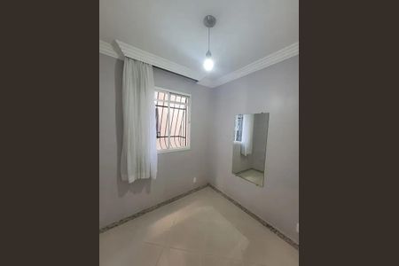 Apartamento para alugar com 75m², 3 quartos e 1 vaga Apartamento para alugar com 75m², 3 quartos e 1 vagaQuarto