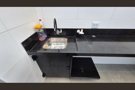 Lavanderia de apartamento para alugar com 2 quartos, 52m² em Parque Novo Oratório, Santo André