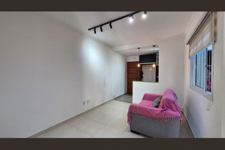 Sala de apartamento para alugar com 2 quartos, 52m² em Parque Novo Oratório, Santo André