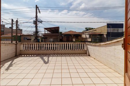 Casa para alugar com 285m², 3 quartos e 2 vagas Casa para alugar com 285m², 3 quartos e 2 vagasVaranda da Suíte