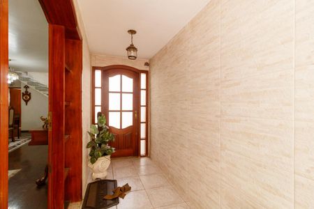 Casa para alugar com 285m², 3 quartos e 2 vagas Casa para alugar com 285m², 3 quartos e 2 vagasHall de entrada
