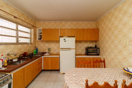 Casa para alugar com 285m², 3 quartos e 2 vagas Casa para alugar com 285m², 3 quartos e 2 vagasCozinha