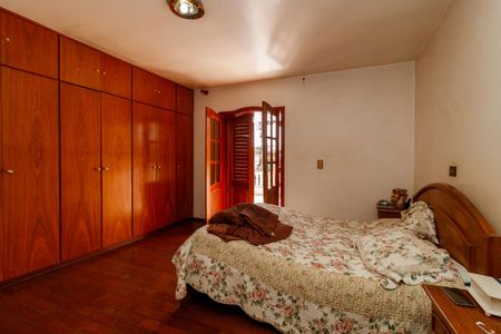 Casa para alugar com 285m², 3 quartos e 2 vagas Casa para alugar com 285m², 3 quartos e 2 vagasSuíte