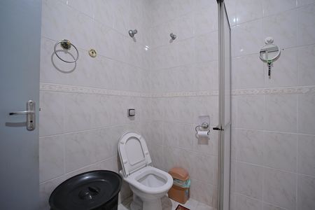 Banheiro de casa à venda com 2 quartos, 125m² em Engenheiro Goulart, São Paulo