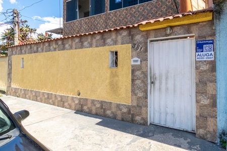 Fachada de apartamento para alugar com 1 quarto, 35m² em Irajá, Rio de Janeiro