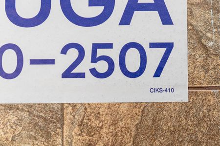 Código da placa de apartamento para alugar com 1 quarto, 35m² em Irajá, Rio de Janeiro