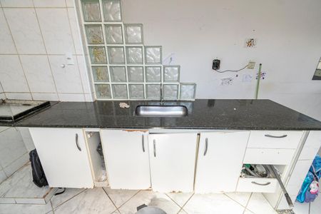 Cozinha de apartamento para alugar com 1 quarto, 35m² em Irajá, Rio de Janeiro
