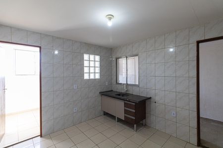 Cozinha de casa para alugar com 2 quartos, 70m² em Parque Cisper, São Paulo