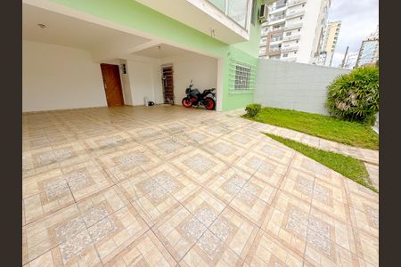 Garagem de casa para alugar com 2 quartos, 128m² em Barreiros, São José
