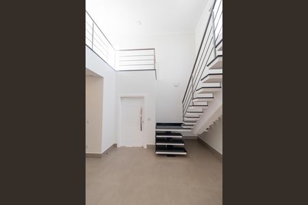 Sala de casa de condomínio à venda com 3 quartos, 257m² em Swiss Park, Campinas