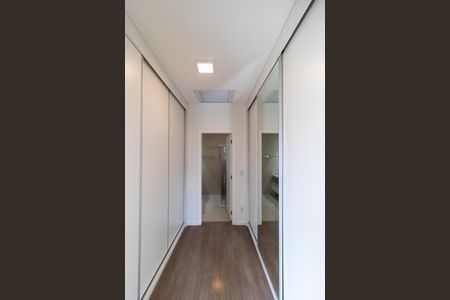 Closet da Suíte 03 de apartamento à venda com 3 quartos, 257m² em Swiss Park, Campinas