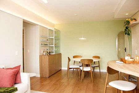 Sala de apartamento à venda com 2 quartos, 67m² em Santana, Porto Alegre