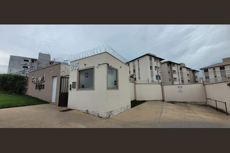 fachada do condomínio  de apartamento para alugar com 2 quartos, 50m² em Monte Verde, Betim
