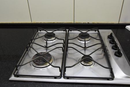 Cozinha cooktop de casa à venda com 4 quartos, 240m² em Vila Santa Terezinha, Várzea Paulista