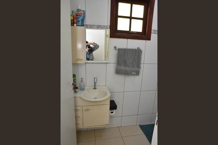 Banheiro Social de casa à venda com 4 quartos, 240m² em Vila Santa Terezinha, Várzea Paulista