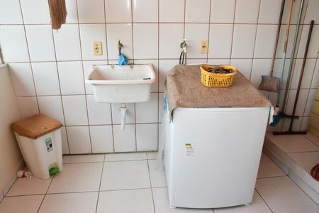 Área de Serviço de casa à venda com 4 quartos, 240m² em Vila Santa Terezinha, Várzea Paulista