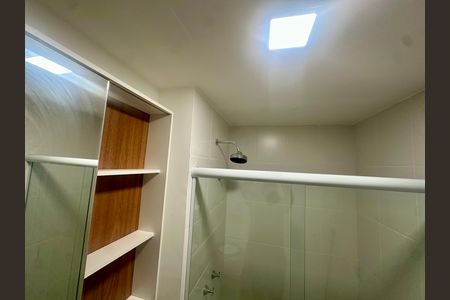 Apartamento à venda com 46m², 2 quartos e sem vaga Apartamento à venda com 46m², 2 quartos e sem vagaBanheiro