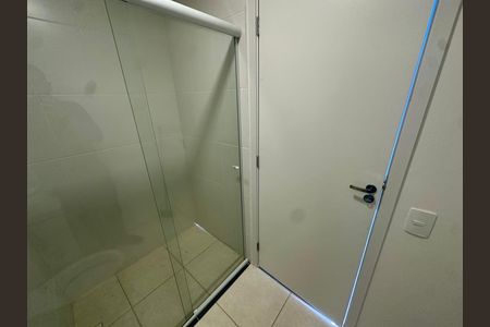 Apartamento à venda com 46m², 2 quartos e sem vaga Apartamento à venda com 46m², 2 quartos e sem vagaBanheiro