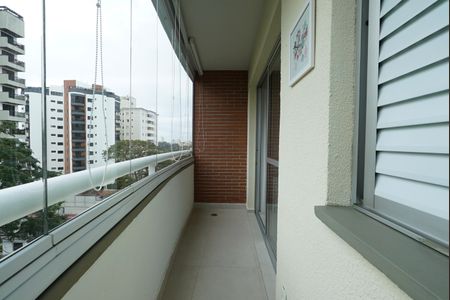 Apartamento à venda com 89m², 3 quartos e 2 vagasVaranda