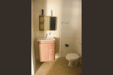 Casa para alugar com 65m², 1 quarto e 1 vaga Casa para alugar com 65m², 1 quarto e 1 vagaBanheiro