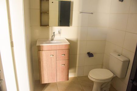 Casa para alugar com 65m², 1 quarto e 1 vaga Casa para alugar com 65m², 1 quarto e 1 vagaBanheiro