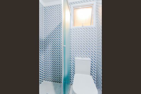 Banheiro da Suíte  de apartamento para alugar com 2 quartos, 64m² em Gopouva, Guarulhos