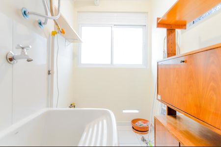 Apartamento para alugar com 64m², 2 quartos e 1 vagaÁrea de Serviço