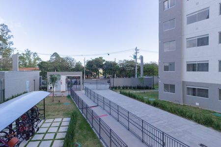 Vista Sala de apartamento para alugar com 2 quartos, 32m² em Jaraguá, São Paulo