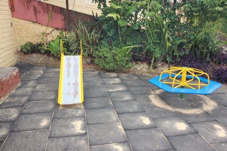 Área comum - Playground de apartamento para alugar com 2 quartos, 67m² em Partenon, Porto Alegre